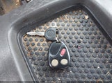 CHEVROLET SILVERADO 1500 LS 2GCEC13T851127843 снимка