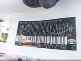 TOYOTA COROLLA L 5YFDPMAE2NP377750 снимка