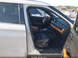 MITSUBISHI OUTLANDER SEL 2.5 2WD/SEL SPECIAL EDITION 2WD JA4J3VA86NZ087848 fotografie