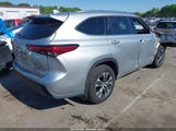 TOYOTA HIGHLANDER HYBRID XLE 5TDGBRCHXLS512512 снимка