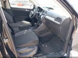 VOLKSWAGEN TIGUAN 2.0T S 3VV0B7AX3KM119645 fotografie