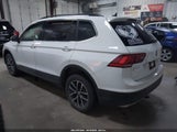 VOLKSWAGEN TIGUAN 2.0T SE/2.0T SEL/2.0T SEL R-LINE/2.0T SEL R-LINE BLACK 3VV2B7AXXKM190608 photo