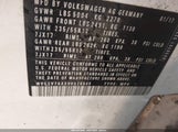 VOLKSWAGEN TIGUAN 2.0T WOLFSBURG EDITION WVGSV7AXXHK026549 снимка