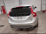 VOLVO V60 CROSS COUNTRY T5 YV440MWK2J2054243 photo