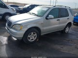 MERCEDES-BENZ ML 320 4JGAB54E3YA160036 снимка