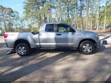 TOYOTA TUNDRA SR5 5.7L V8 5TFBV54148X062353 fotografie