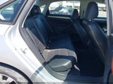 VOLKSWAGEN PASSAT 1.8T WOLFSBURG EDITION 1VWAT7A32FC077700 снимка