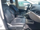 CHRYSLER PACIFICA TOURING L 2C4RC1BG2JR103975 снимка