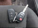 TOYOTA RAV4 LE JTMBFREV6JJ236518 снимка