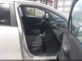 Chevrolet Trax Ls KL7CJNSBXJB708684 снимка