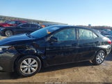TOYOTA COROLLA LE 5YFBURHE7GP422140 снимка