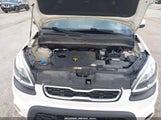 KIA SOUL + KNDJT2A65C7369572 снимка
