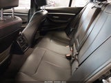 BMW 330I XDRIVE WBA8D9G51JNU72738 снимка