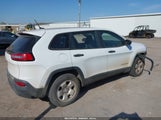 JEEP CHEROKEE SPORT 1C4PJMAB5EW171799 снимка
