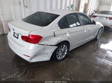 BMW 320I WBA8A9C57JAH13937 fotografie