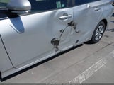 TOYOTA PRIUS THREE JTDKARFUXG3522938 снимка
