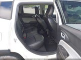 JEEP COMPASS LATITUDE FWD 3C4NJCBB0NT140031 fotografie
