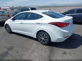 HYUNDAI ELANTRA SE 5NPDH4AE7GH700199 снимка