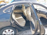 HYUNDAI ELANTRA GLS/SE KMHDU46D18U388380 снимка