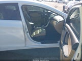 HYUNDAI ELANTRA LIMITED 5NPDH4AE0DH390604 снимка