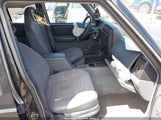 JEEP CHEROKEE CLASSIC/SPORT 1J4FJ68S9WL251908 снимка
