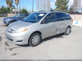 TOYOTA SIENNA LE 5TDZA23C76S442527 снимка