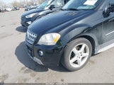 MERCEDES-BENZ ML 550 4MATIC 4JGBB72E29A490979 снимка
