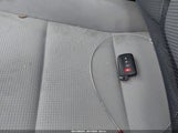 TOYOTA RAV4 XLE JTMRFREV2JD240904 снимка