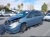 TOYOTA SIENNA LE 5TDKK4CC3AS327684 снимка