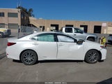 LEXUS ES 300H JTHBW1GG4H2162065 fotografie