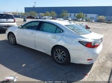 LEXUS ES 300H JTHBW1GG4H2162065 снимка