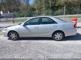 TOYOTA CAMRY LE 4T1BE30K14U290983 снимка