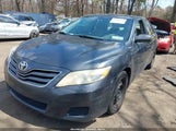 TOYOTA CAMRY LE 4T1BF3EK2AU080183 снимка