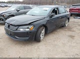 VOLKSWAGEN PASSAT 1.8T SE 1VWBT7A38EC033381 снимка