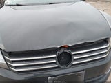 VOLKSWAGEN PASSAT 1.8T SE 1VWBT7A38EC033381 снимка