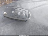 VOLKSWAGEN GTI 4-DOOR AUTOBAHN WVWHV7AJ6CW225965 снимка