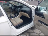 HONDA ACCORD LX 1HGCR2F30HA276587 снимка