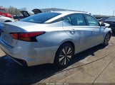 NISSAN ALTIMA SV FWD 1N4BL4DV4NN322539 снимка