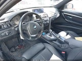 BMW 330I XDRIVE WBA8D9G59JNU70476 снимка