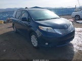 Toyota Sienna Limited 5TDDK3DC3BS011768 снимка