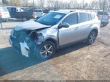 TOYOTA RAV4 XLE JTMRFREV9JJ259127 photo