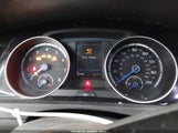 VOLKSWAGEN GOLF R 4-DOOR W/DCC NAVIGATION WVWWF7AU0HW080136 fotografie