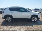 JEEP COMPASS LATITUDE 4X4 3C4NJDBN7RT606611 снимка