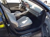 HYUNDAI ELANTRA LIMITED KMHLP4DG3RU838399 fotografie