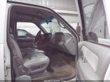 CHEVROLET TAHOE LS 1GNEK13R0XJ364222 fotografie