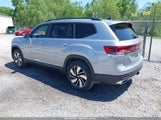 VOLKSWAGEN ATLAS 2.0T SE W/TECHNOLOGY 1V2WR2CA2SC517669 photo