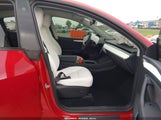 Tesla Model Y Performance Dual Motor All-Wheel Drive 7SAYGDEFXPF765508 fotografie