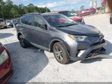 TOYOTA RAV4 XLE JTMWFREV8HJ711338 снимка