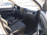MITSUBISHI OUTLANDER SE JA4AD3A35HZ059338 снимка