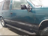 CHEVROLET TAHOE K1500 1GNEK13R4TJ417000 снимка